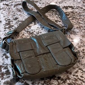 Latico Messenger Cross body bag